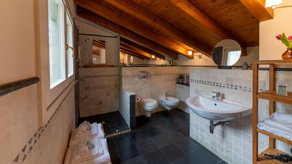 Kúpeľňa v ubytovaní Magic Place Bergamo! Relax Apartment with terrace in the heart of the city