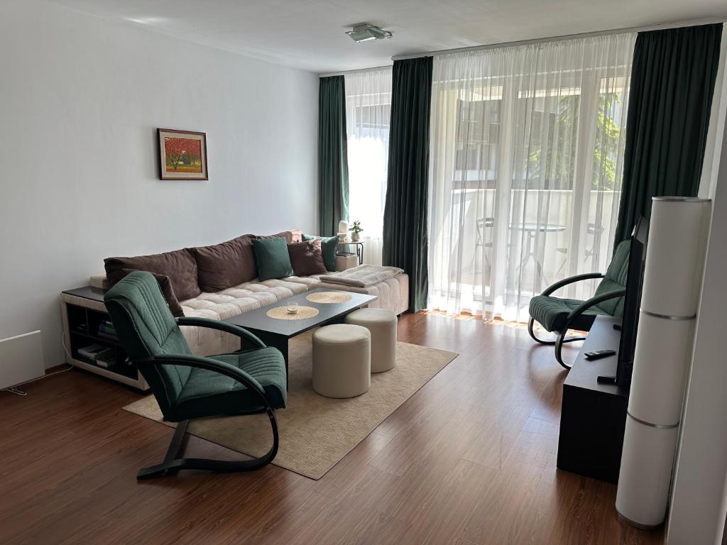 Posezení v ubytování MonarX Suites