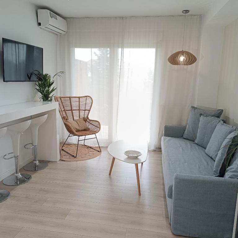 Pilea Luxury Apartments 3