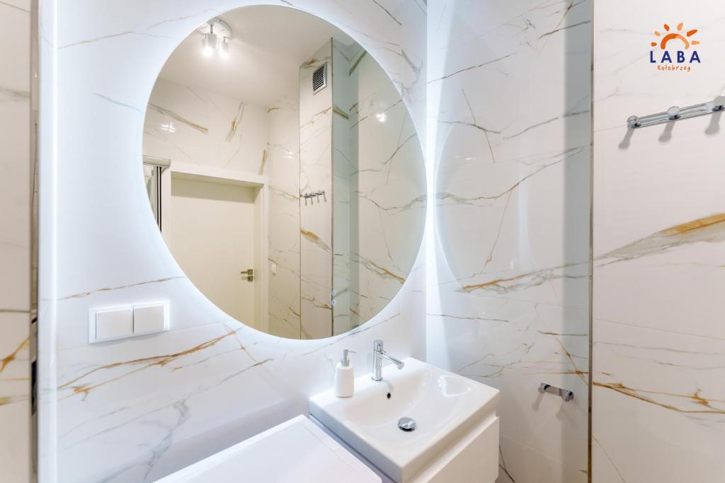 LABA Kołobrzeg Apartamenty DIUNE z Parkingiem - 1