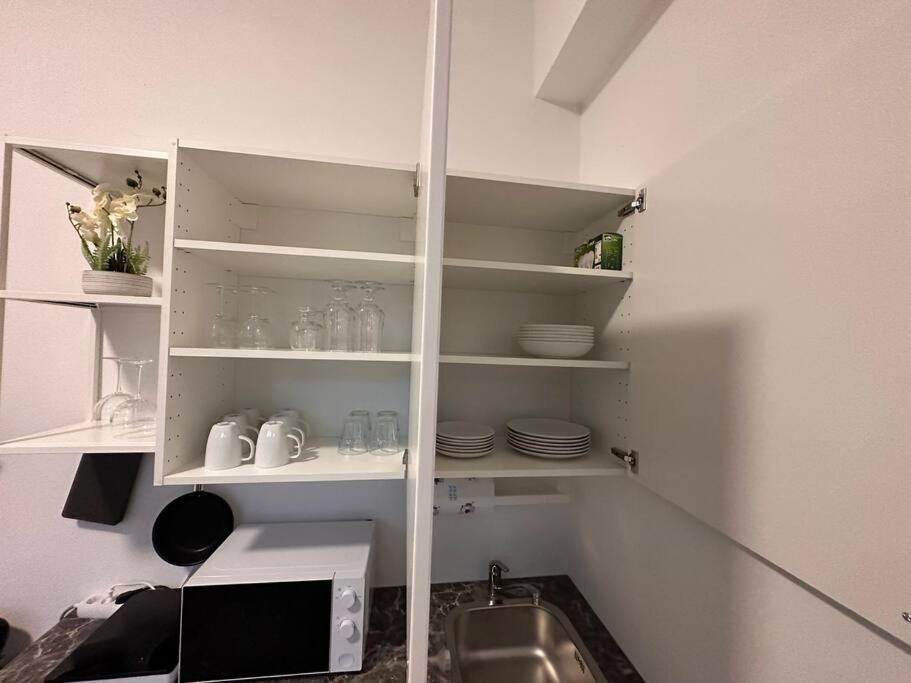 Kuchyň nebo kuchyňský kout v ubytování Ferienzimmer in Euskirchen