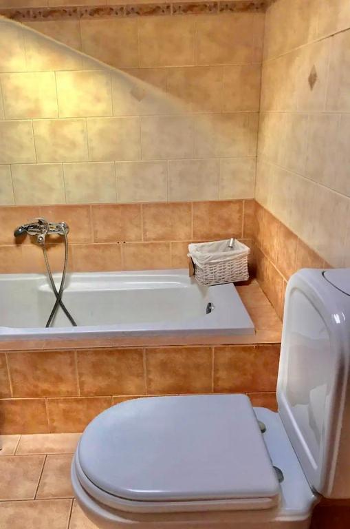 Koupelna v ubytování Maisonette Ralia