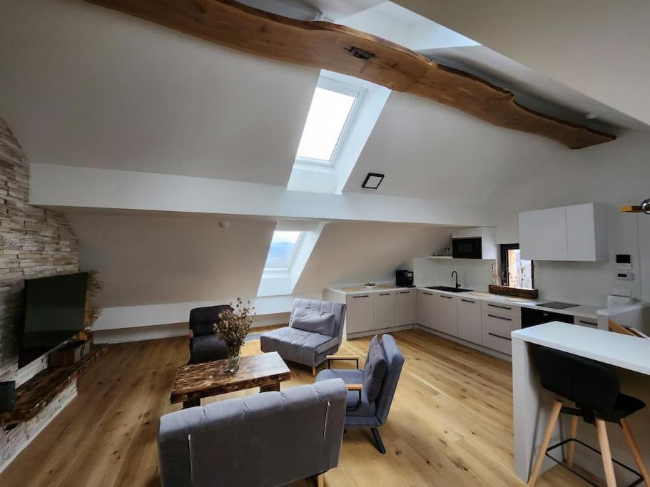 Kuchyň nebo kuchyňský kout v ubytování Krásný apartmán Refrino