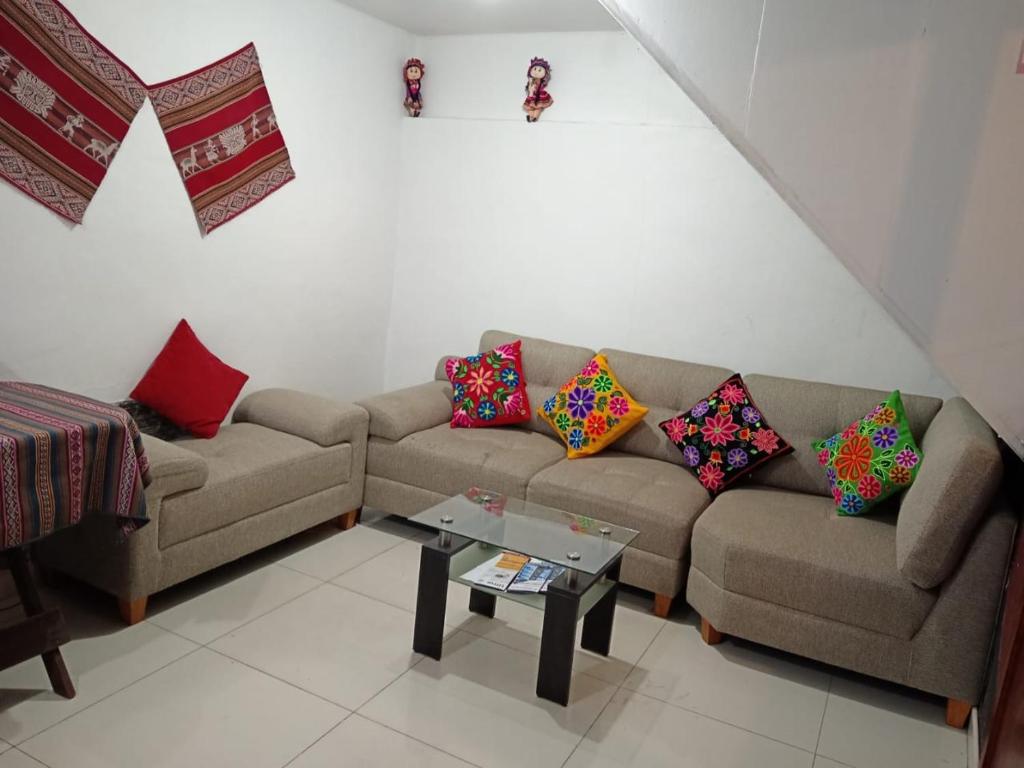 Ruang duduk di HOSTAL La RASA