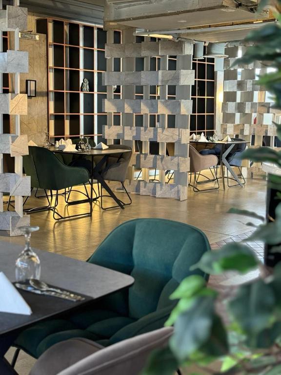 Restaurace v ubytování Swiss In Park Tabuk