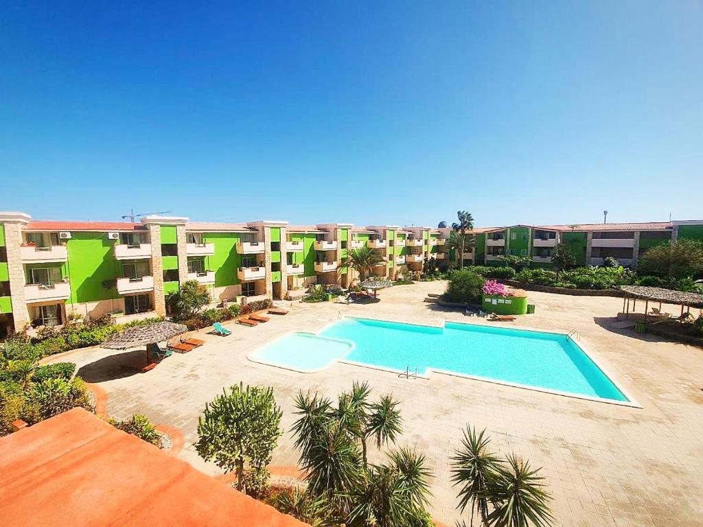 Djadsal Moradias - Two-Bedroom Apartment