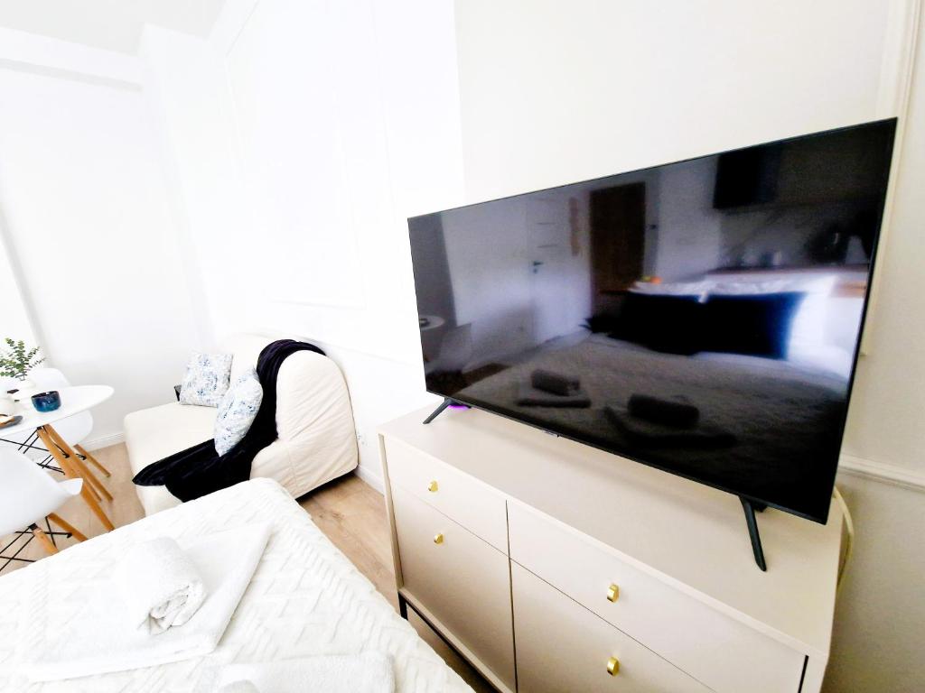 J&W Apartments Grójecka Glam Flat - 9