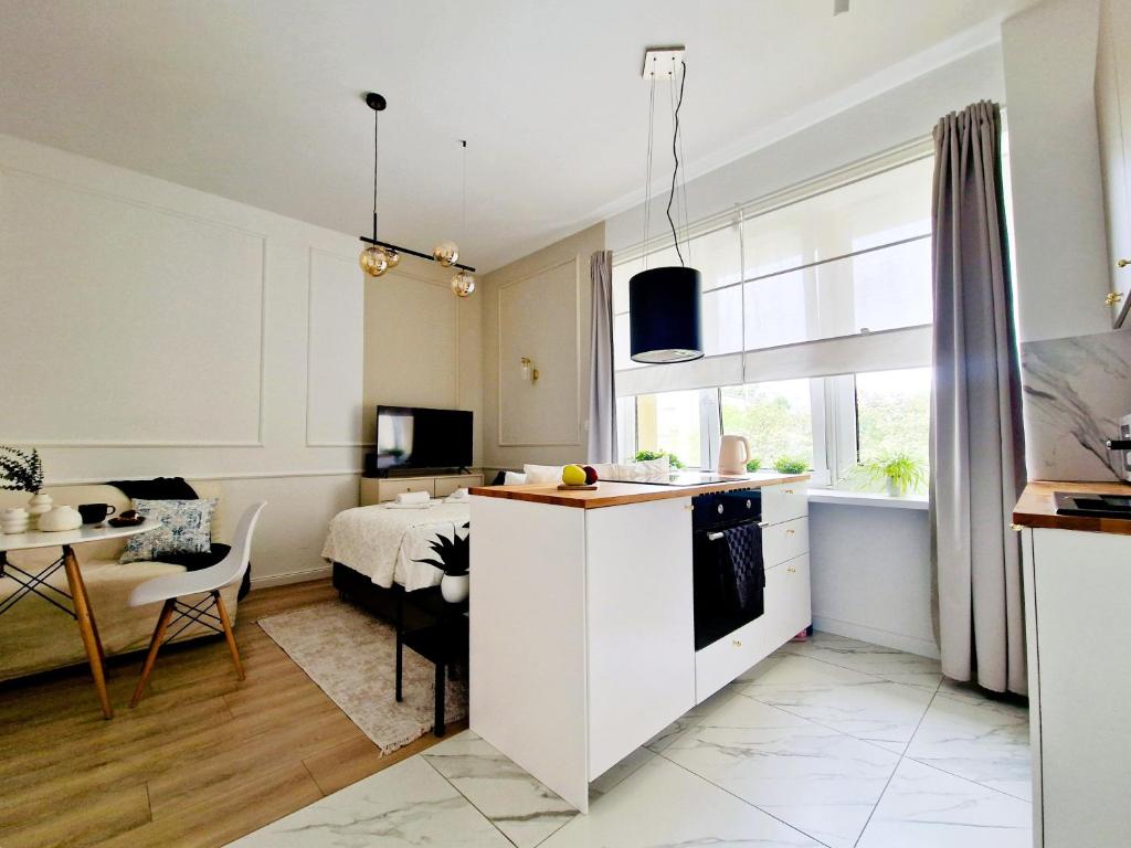 J&W Apartments Grójecka Glam Flat - 13