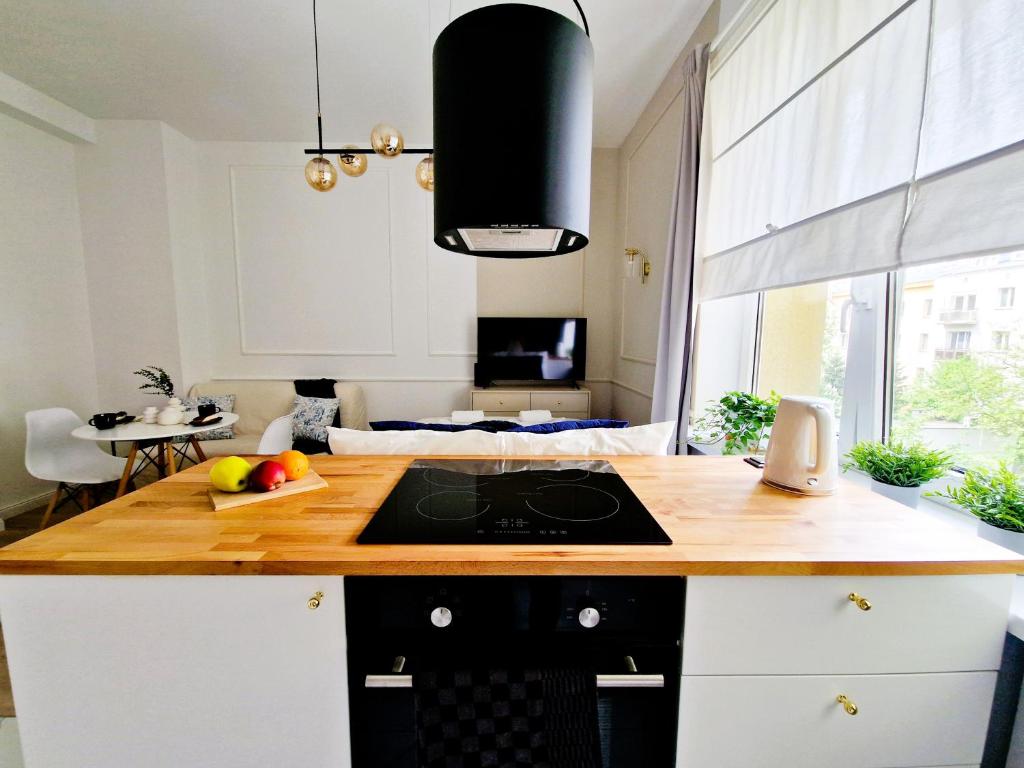 J&W Apartments Grójecka Glam Flat - 18