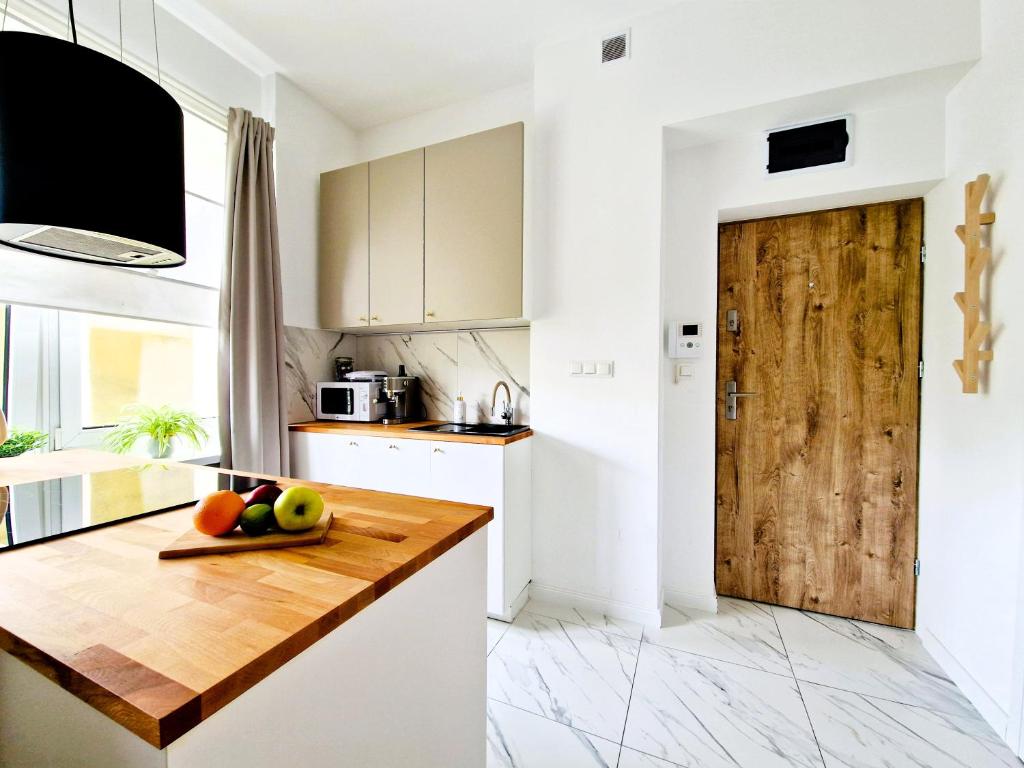 J&W Apartments Grójecka Glam Flat - 15