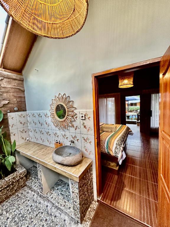 Sunny Rose Bungalows Gili Air - Adults only - King Room With Pool View