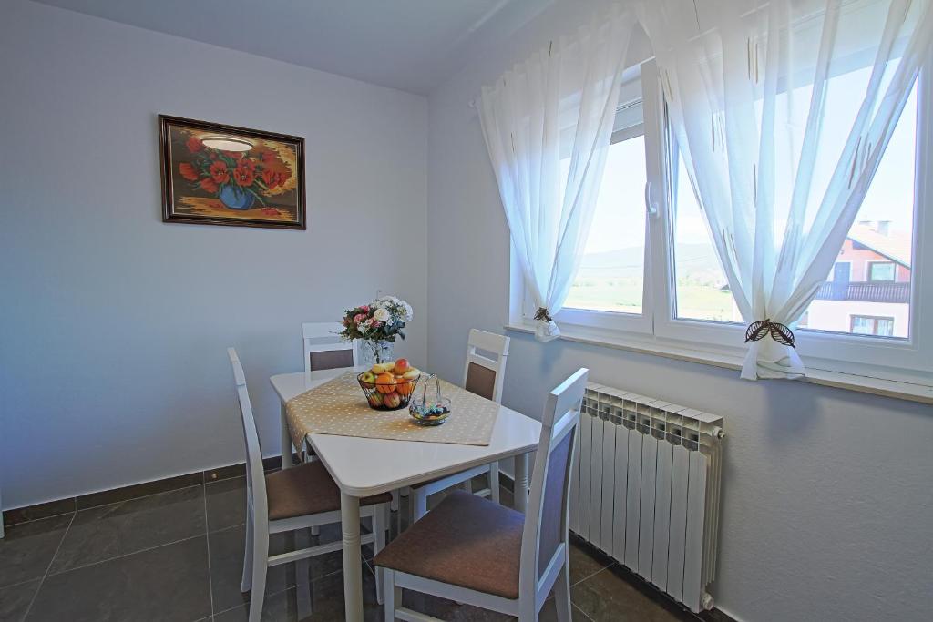 Fotografie z fotogalerie ubytování Guesthouse Viktorija Flat - Deluxe Apartment v destinaci Otočac
