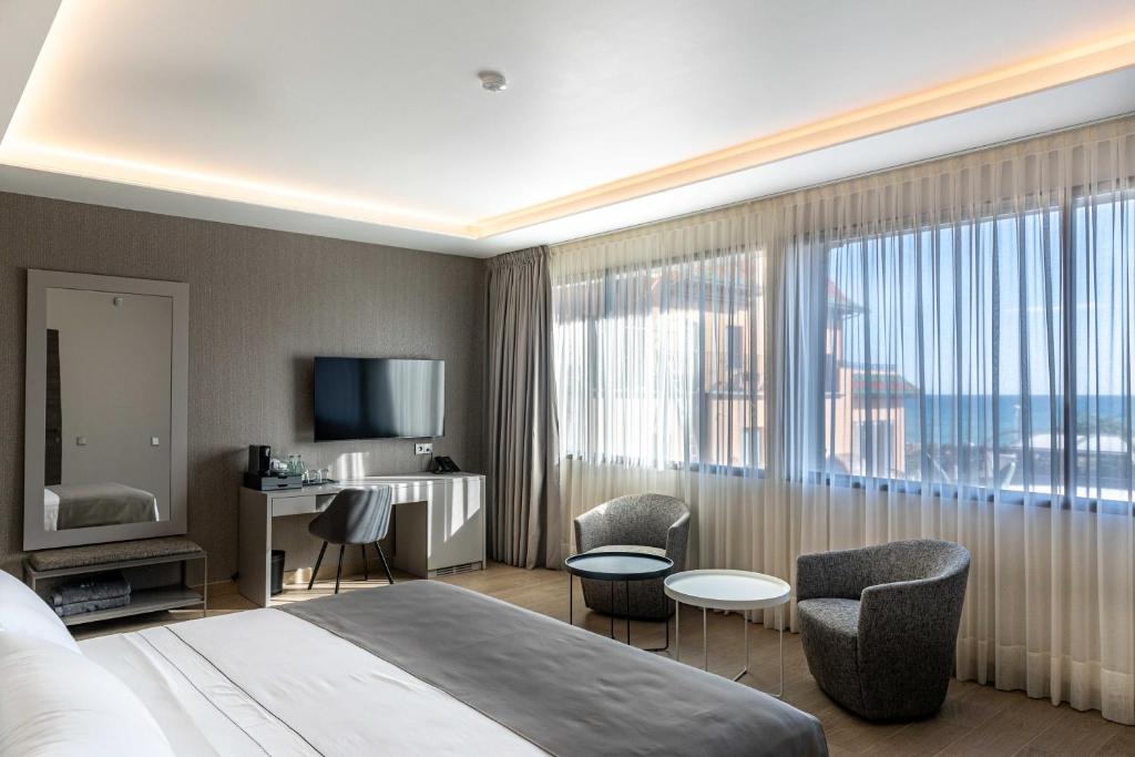 AB BOUTIQUE HOTEL - Adults only - Deluxe Double Room With Sea View