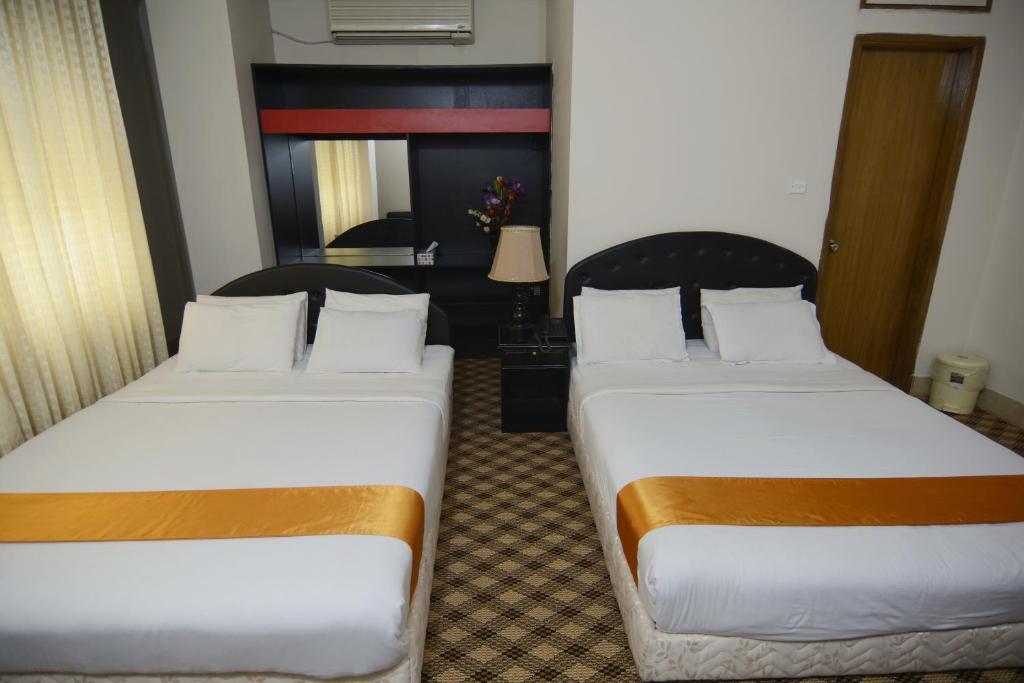 Holiday Xpress - Deluxe Twin Room