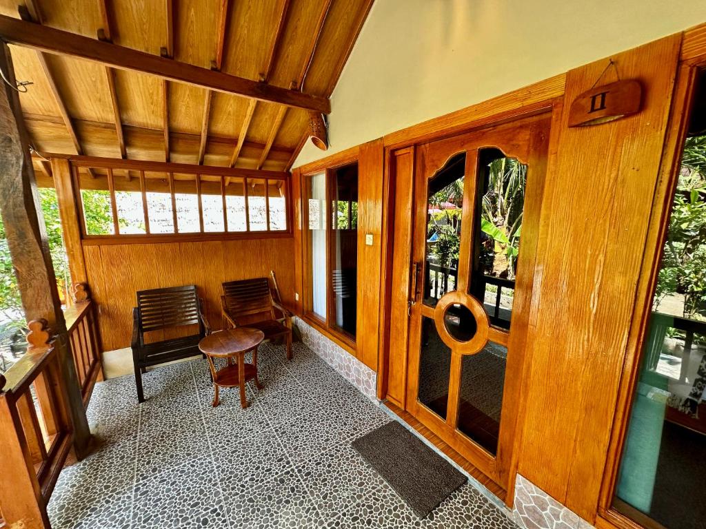 Sunny Rose Bungalows Gili Air - Adults only - King Room With Garden View