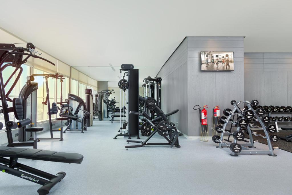 Fitness centrum a/nebo fitness zařízení v ubytování Nivel Hotel Abha