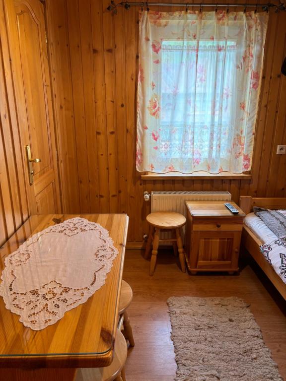 Posteľ alebo postele v izbe v ubytovaní Pokoje Gościnne U Gordona