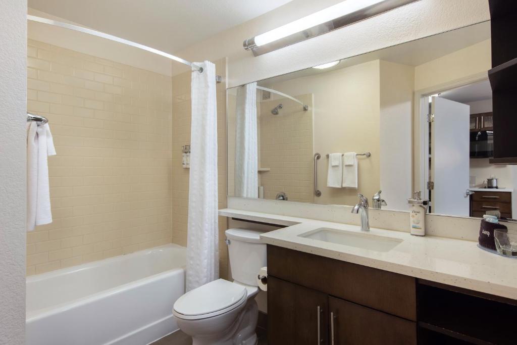 Candlewood Suites Anaheim - Resort Area, an IHG Hotel - Suite Studio Avec Deux Lits Doubles