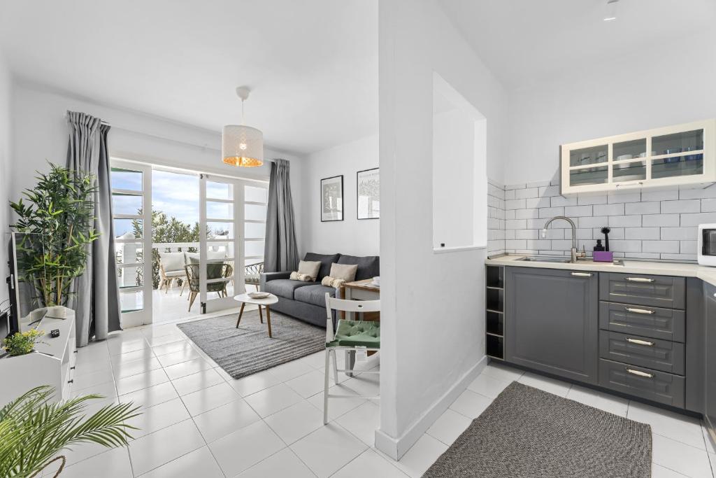 Η κουζίνα ή μικρή κουζίνα στο Holyhome casa laurane