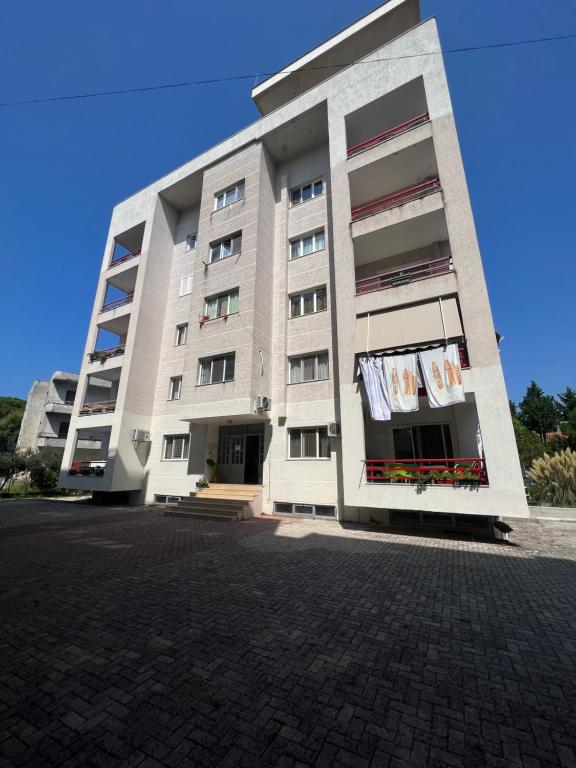 Imagen de la galería de Vacation Home, en Durrës