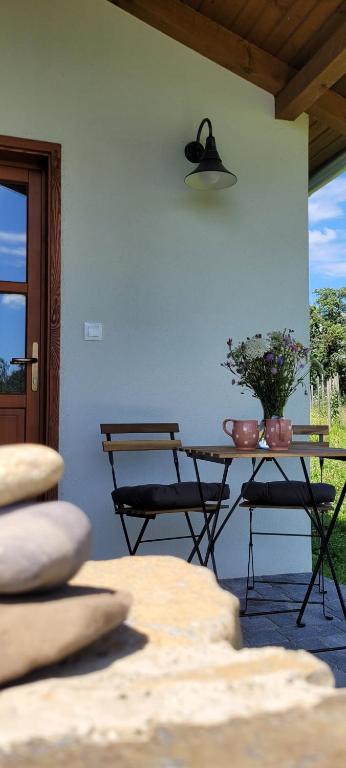 Patio nebo venkovní prostory v ubytování Ház kilátással