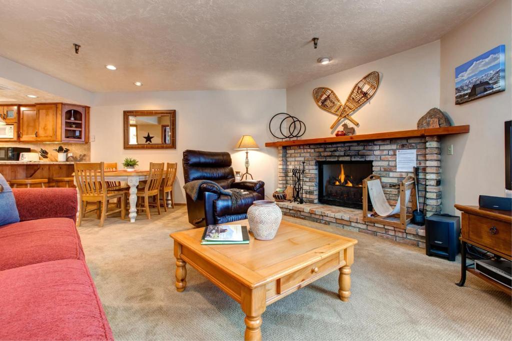 Ski Team 4 by Moose Management, Park City (updated prices 2024)