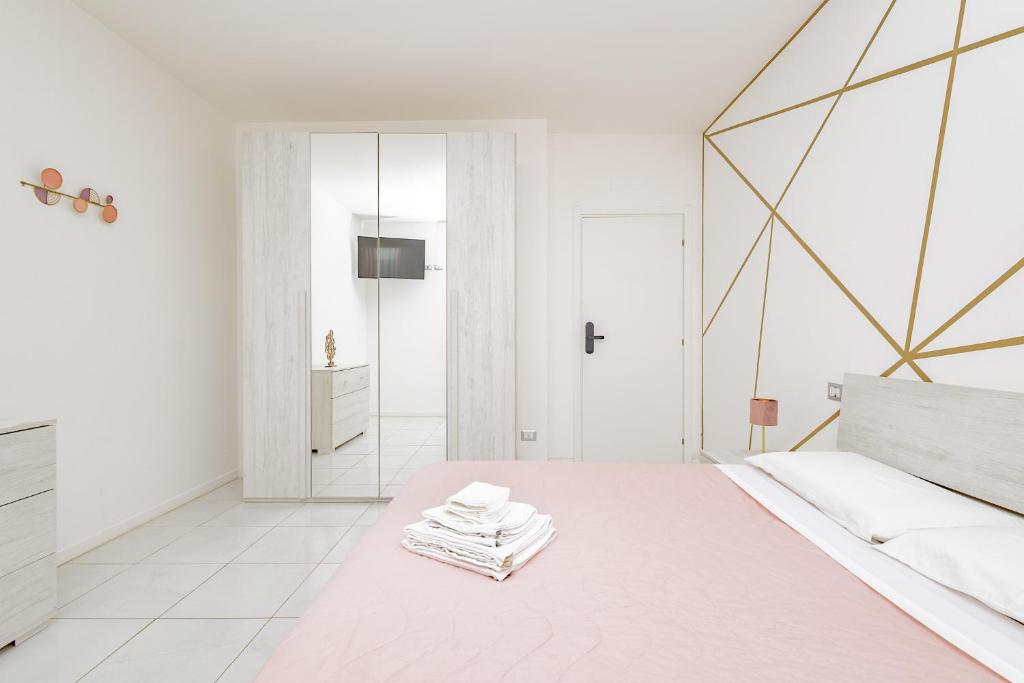 Holidays - Double Room With Shared Bathroom