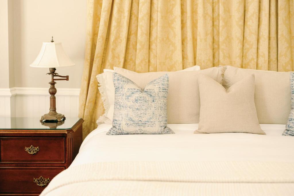 Napa River Inn photo