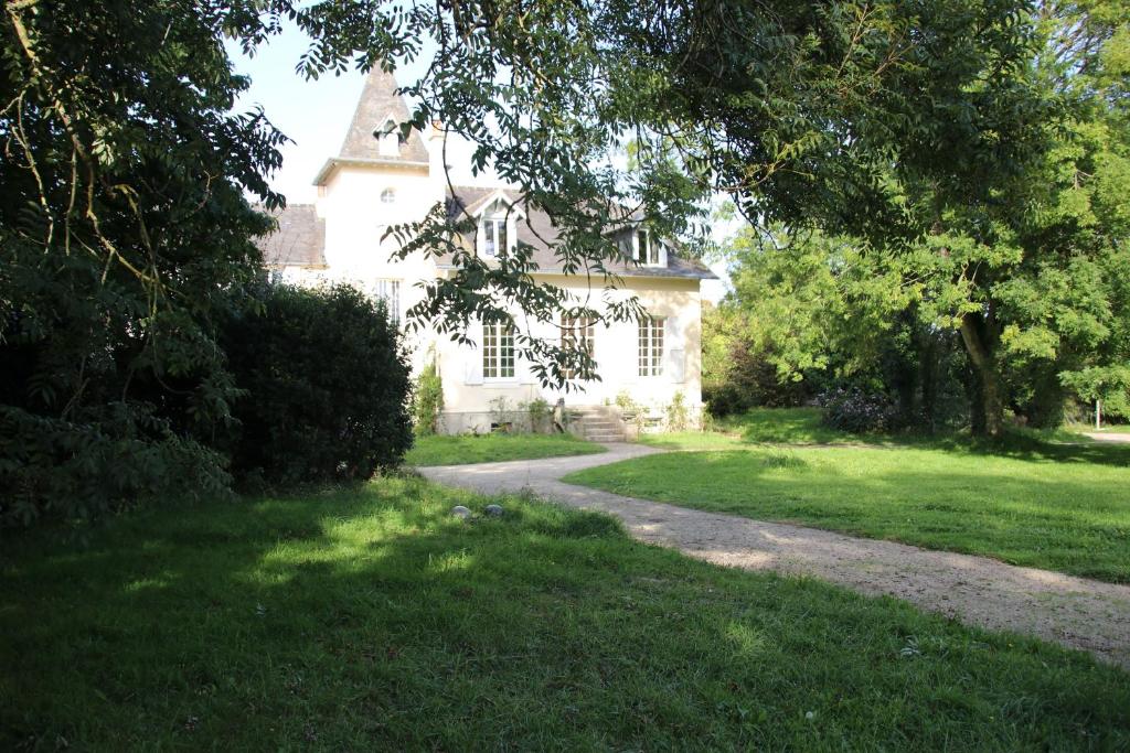 Zahrada ubytování La Villa Mirabelle 2min d'Arromanches-les-Bains