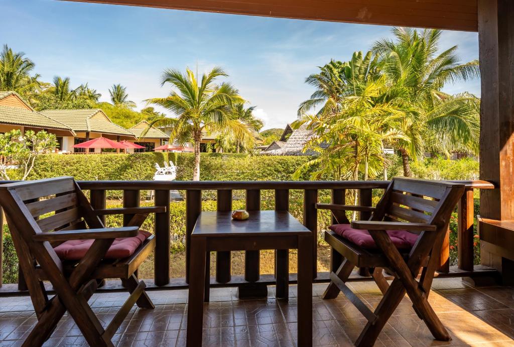 Balkón nebo terasa v ubytování Phatcharee Resort