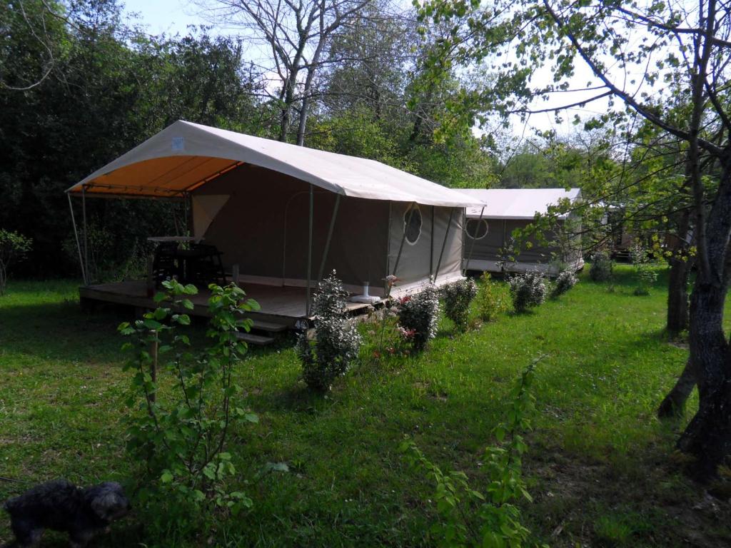Etche Zahar - Tent
