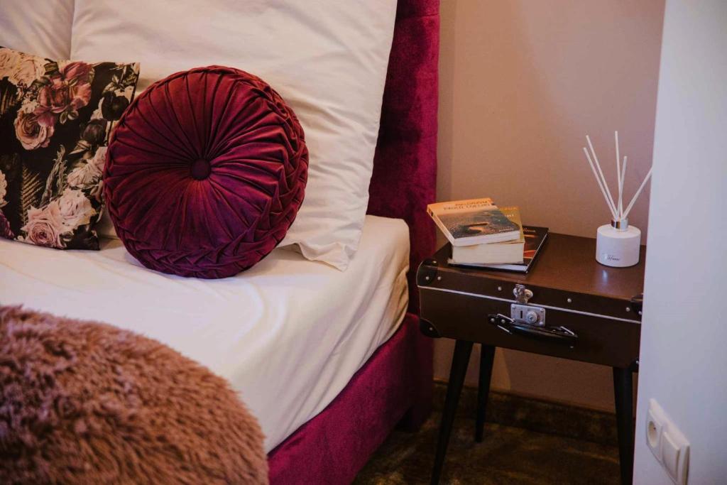 Łóżko lub łóżka w pokoju w obiekcie Stacja Kultura