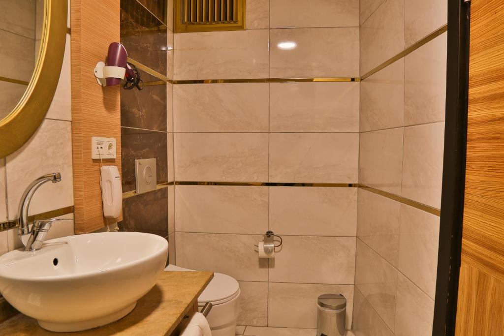 Start Hotel - Standard Triple Room
