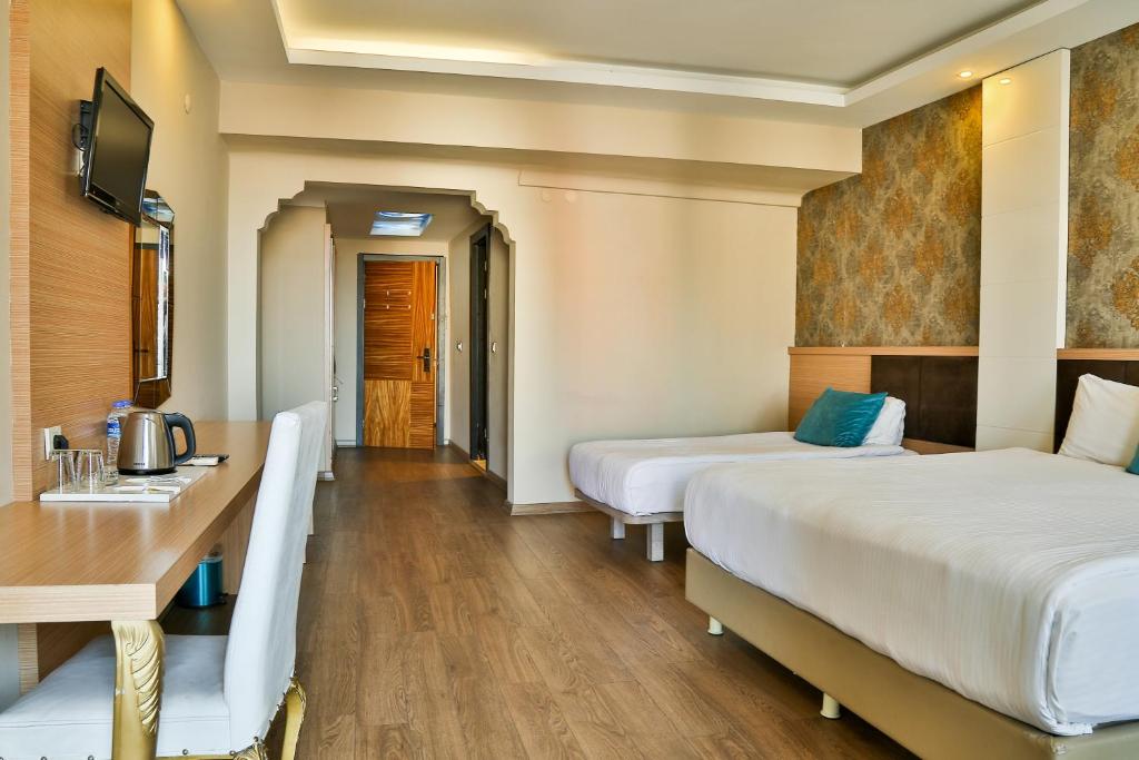 Start Hotel - Family Room