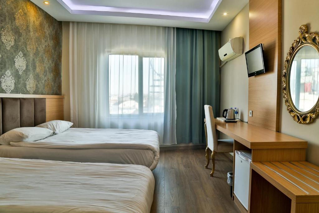 Start Hotel - Budget Double Room ( No Balcony )