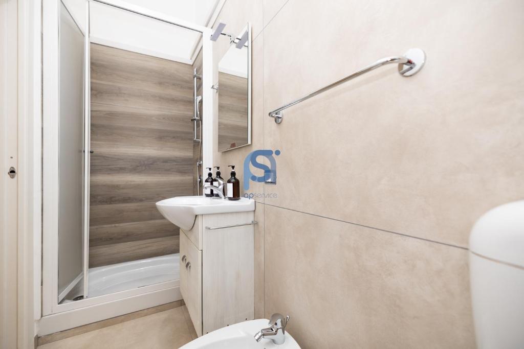 Al Posto Giusto - Self Check in - 12