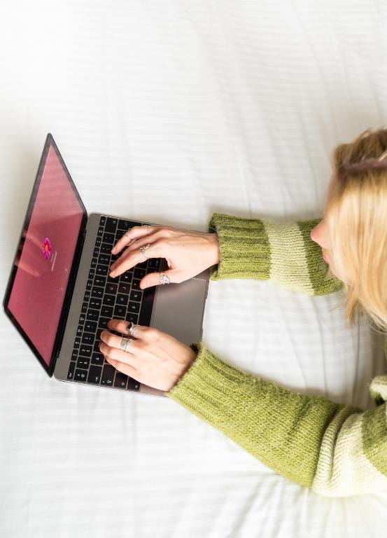 B&B HOTEL Brussels Centre Gare du Midi - Resim 30