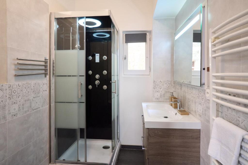 Les Appartements de la Cadène - 17