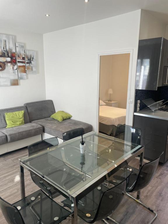 Mary's Hotel République - Resim 34