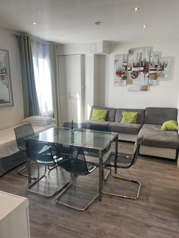 Mary's Hotel République - Resim 31