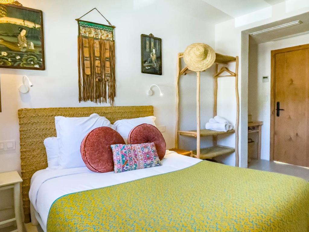 Postel nebo postele na pokoji v ubytování Hostal Mar y Sal