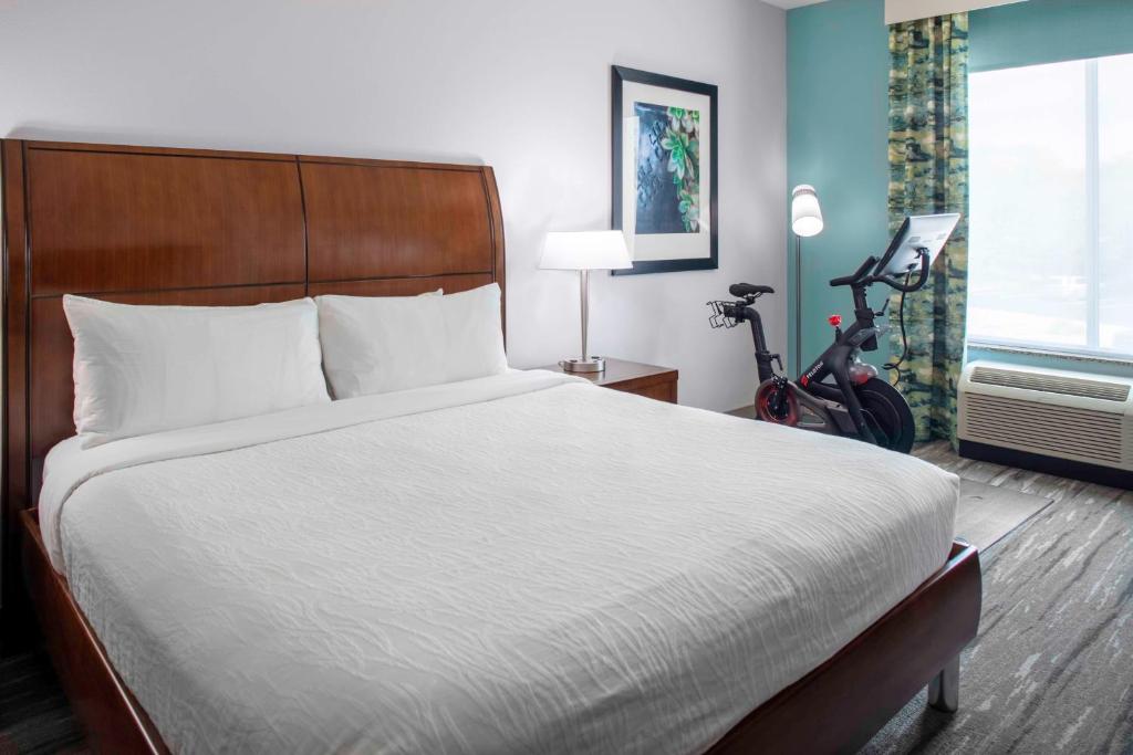 Hilton Garden Inn Charleston / Mt. Pleasant - Chambre Lit King-Size Avec Vélo Peloton