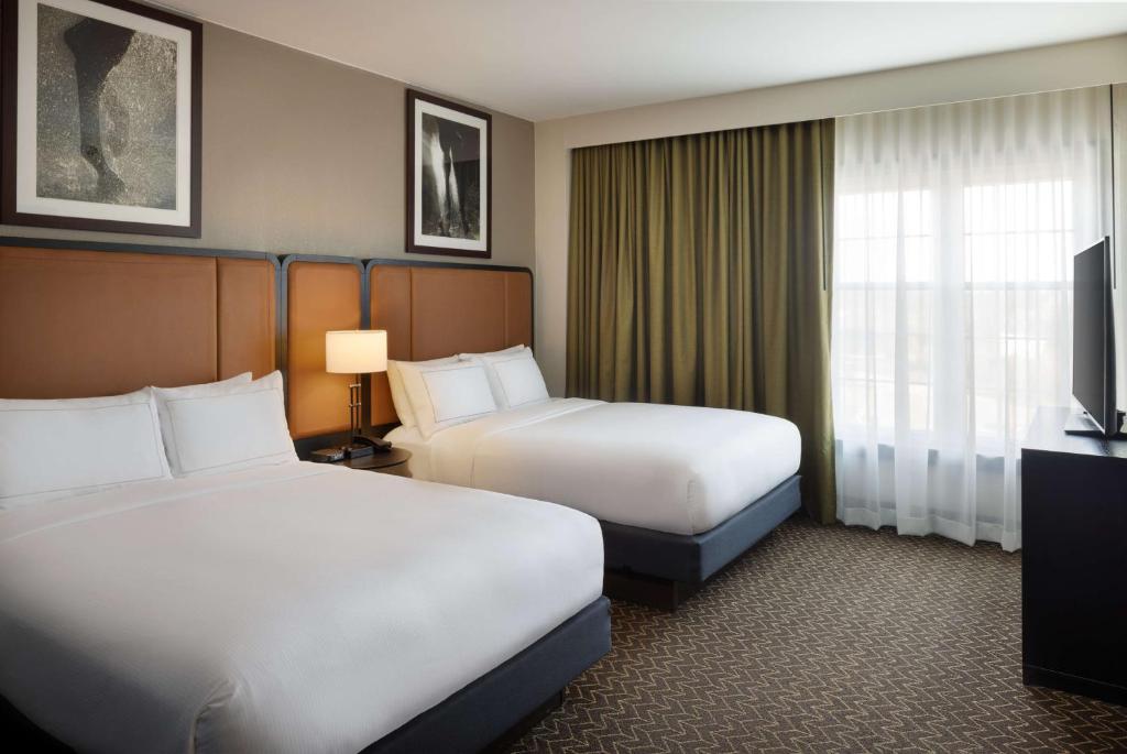 DoubleTree Suites by Hilton Lexington - Suite Queen De Dos Habitaciones Con Vista Exterior