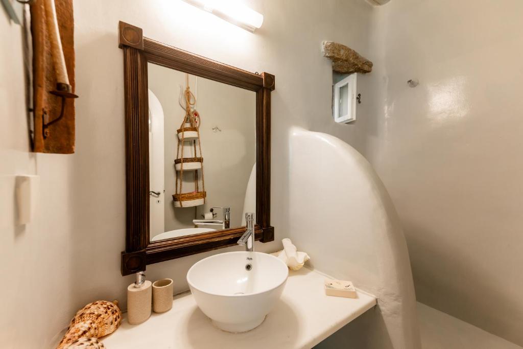 Honey Bee House - 19