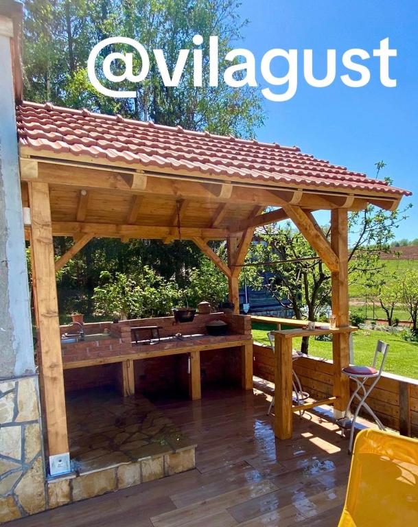 Fotografija u galeriji objekta Vila GUŠT na Zlatiboru