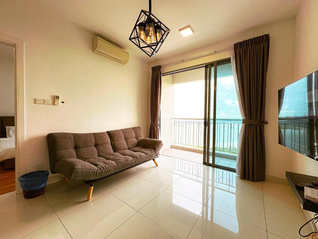 Teega Suites PuteriHarbour By WP Homestay - Suite Con Vista Al Mar