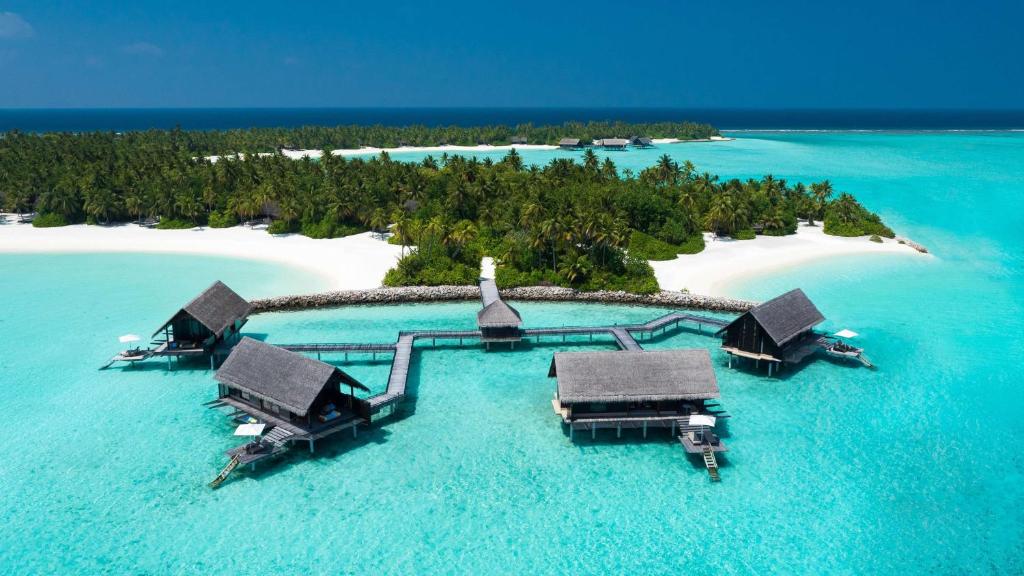 10 Hoteles de lujo y exclusivos en las Maldivas 554781771