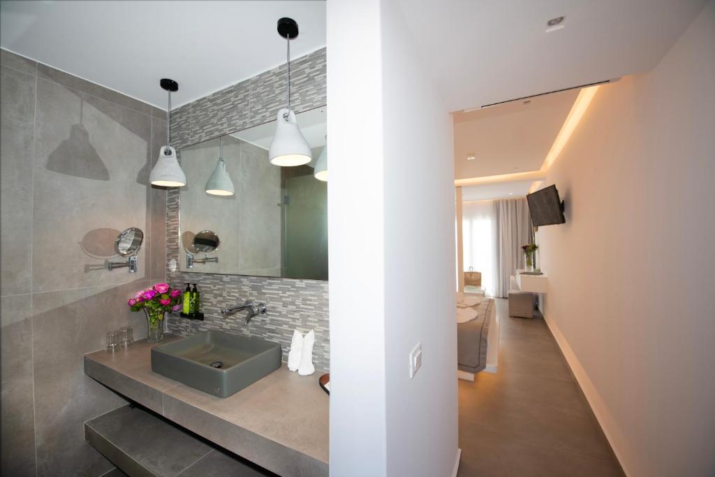 Aeolos Resort - Daylight Wing - Surerior Suite With Sea View