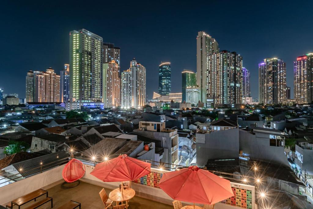 Nespecifikovaný výhled na destinaci Jakarta nebo výhled na město při pohledu z hotelu
