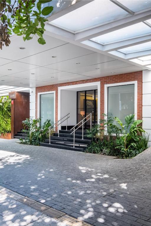 Regent Park Suite Hotel